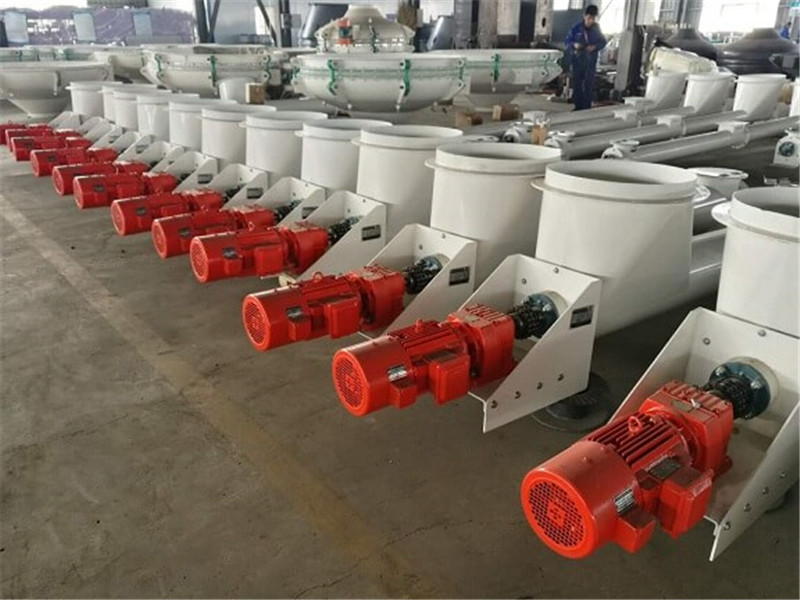 A mixer can with an electric slower application